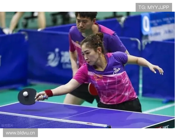 刘诗雯这生活真反差，赛场上刀锋冷酷，家里却像邻家大姐姐一样亲切