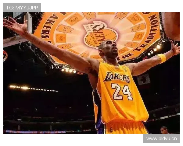 刷到科比·布莱恩特家早餐账单，瞬间觉得自己连泡面都亏了