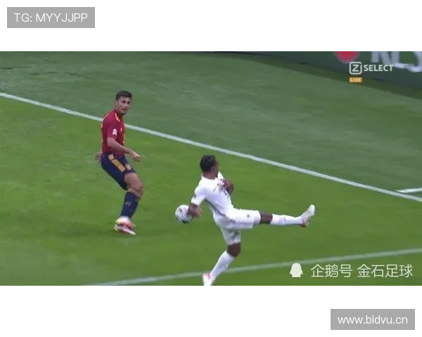 球出比赛状态怎么算？足球规则中断判罚详解