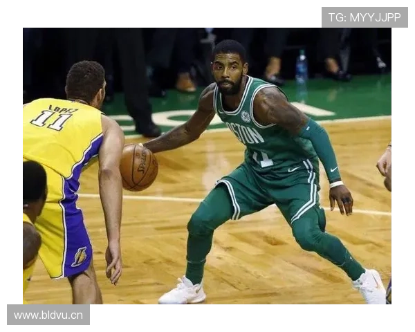 国际篮联与美国NBA对于三秒区违规的判罚标准究竟有什么具体差异？